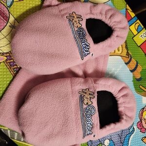 Hot booties with storage bag